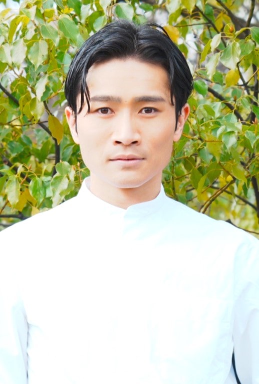 夢川閔巳 近影1